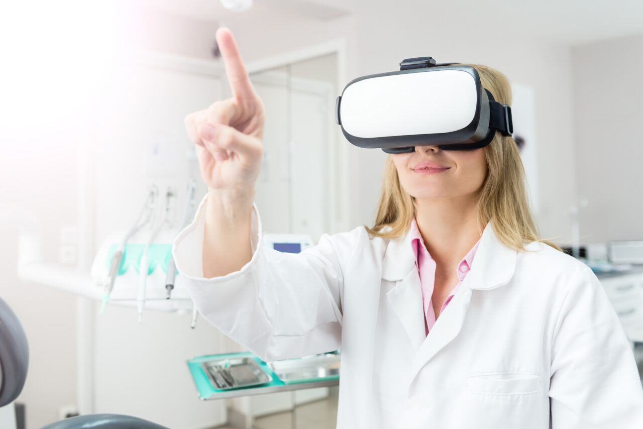 the-future-of-dentistry-virtual-and-augmented-reality-dentalxr-ai